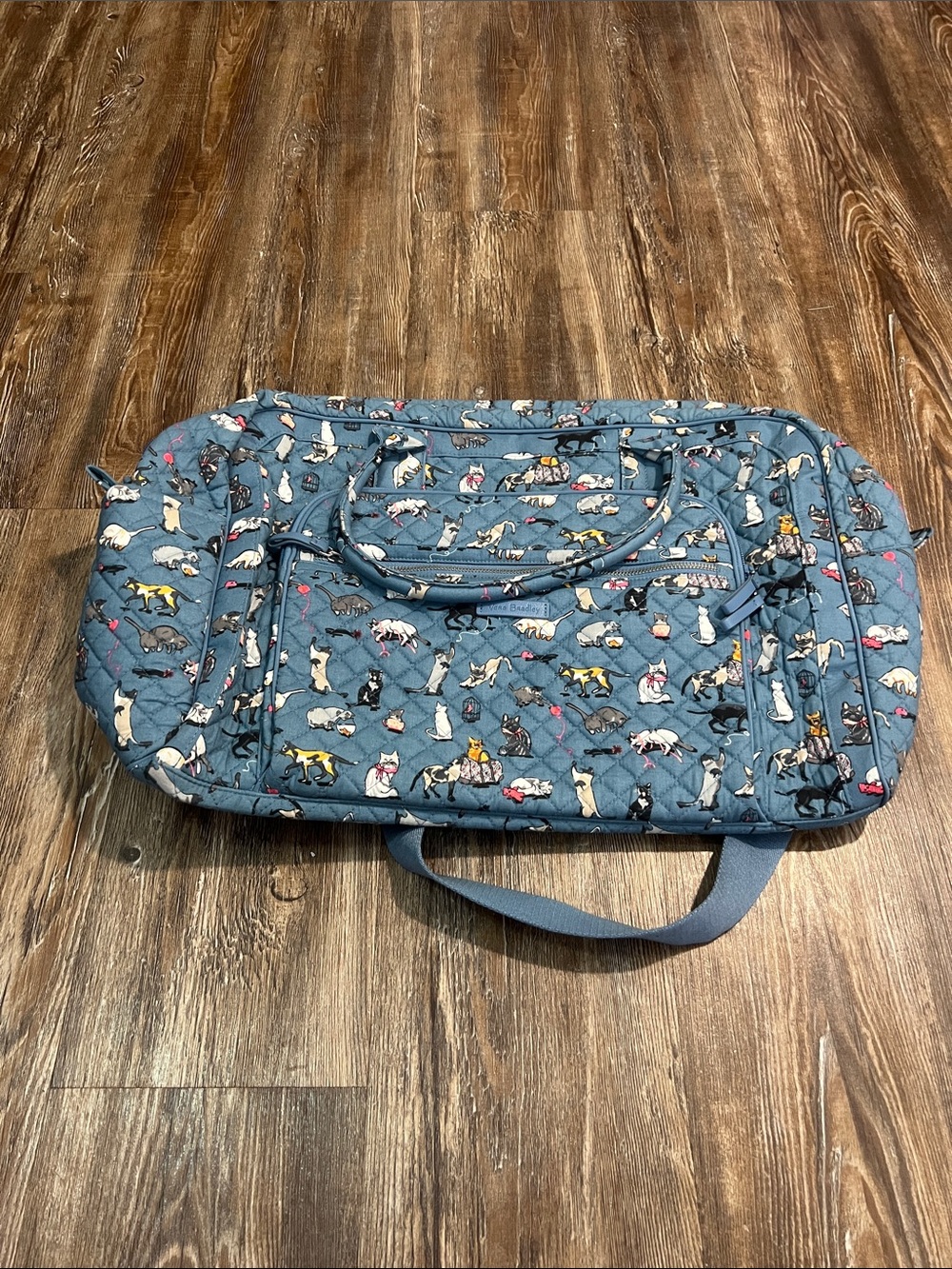 Vera Bradley Cat Weekender